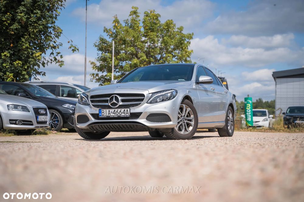 Mercedes-Benz Klasa C 300 7G-TRONIC - 2