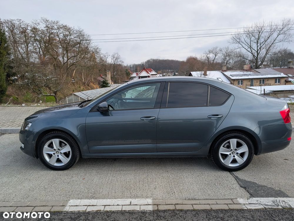 Skoda Octavia - 10