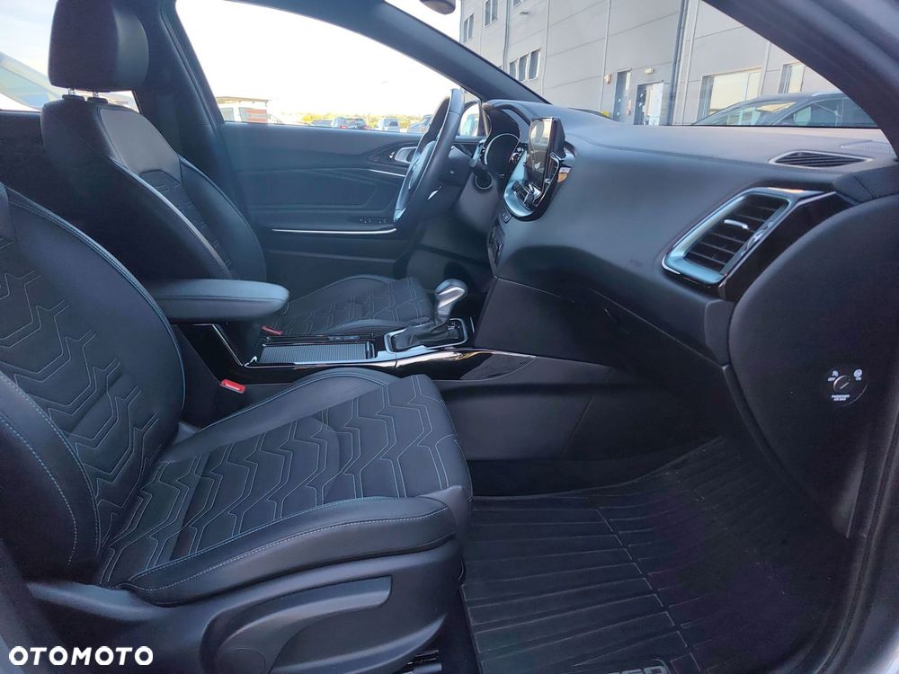 Kia XCeed 1.6 T-GDI Tribute DCT - 21
