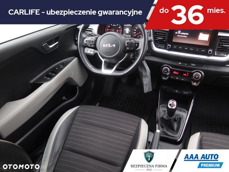 Kia Stonic - 9
