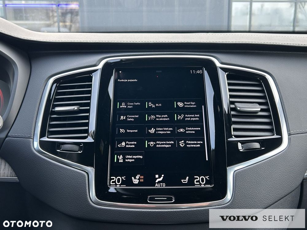 Volvo XC 90 - 21