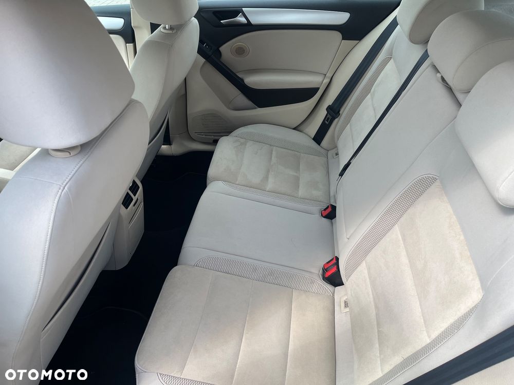 Volkswagen Golf 1.4 TSI Highline - 11