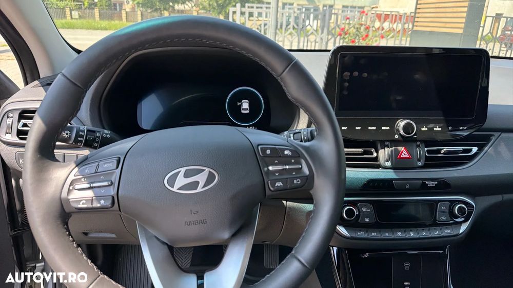 Hyundai i30 1.5 96CP M/T Highway - 9