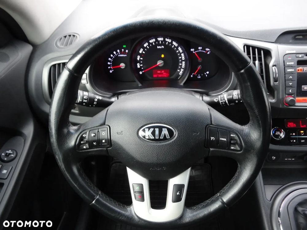 Kia Sportage 1.6 GDI L 2WD - 26