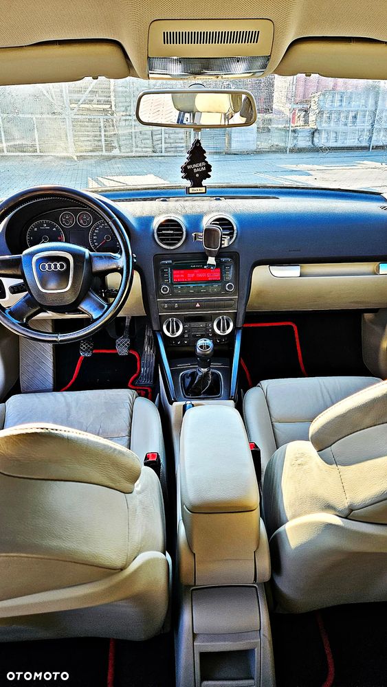 Audi A3 Sportback 1.6 TDI Attraction - 8