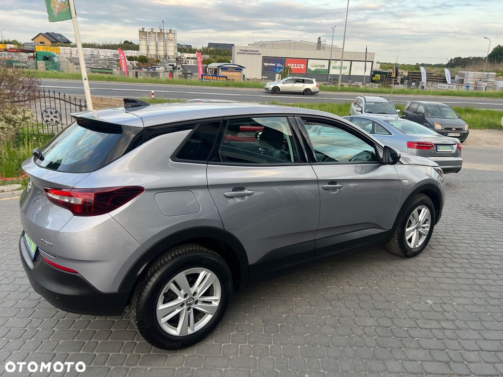 Opel Grandland X 1.2 Start/Stop Business Elegance - 11