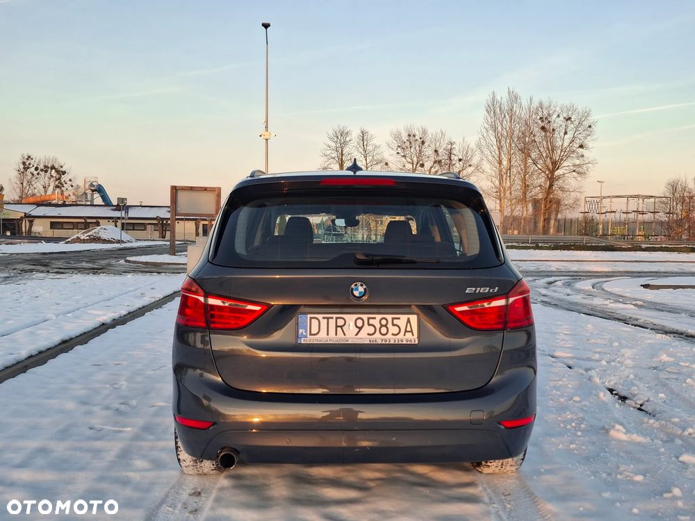 BMW Seria 2 218d Sport-Aut Luxury Line - 15