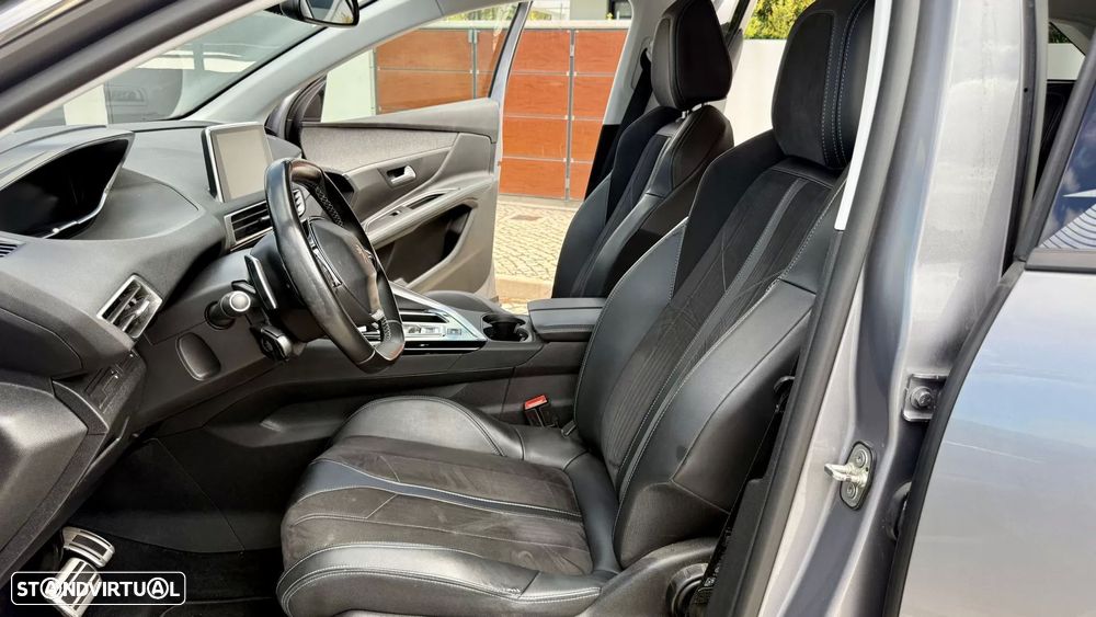 Peugeot 3008 PureTech 130 Stop & Start GPF EAT8 Crossway - 16