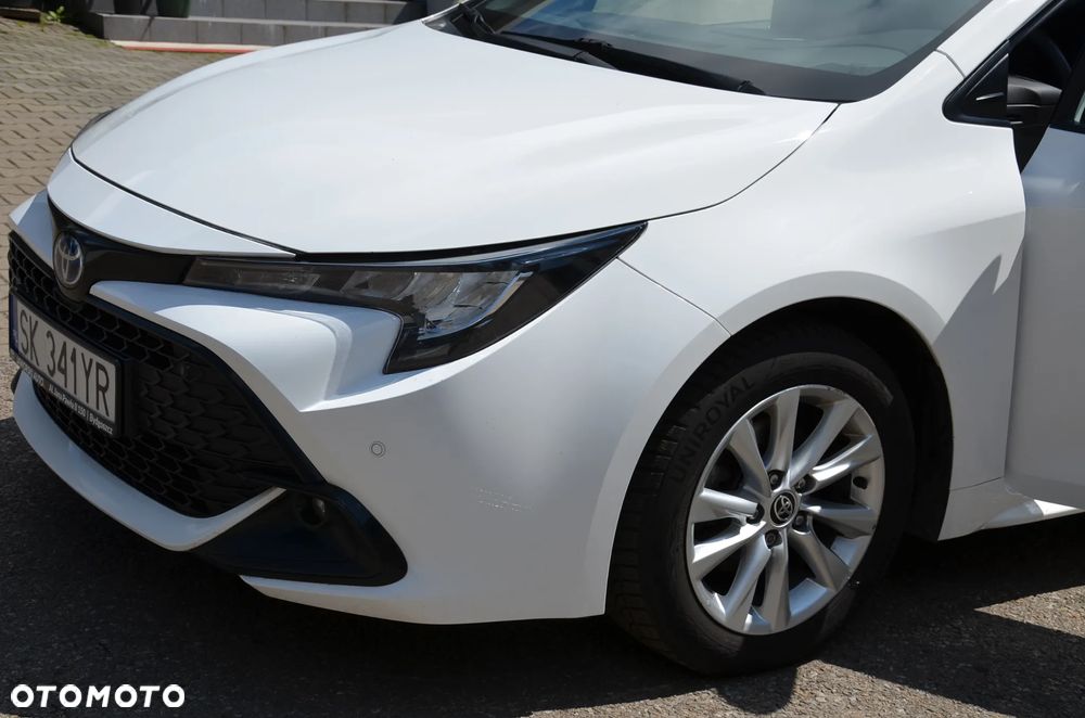 Toyota Corolla 1.8 Hybrid Executive - 31