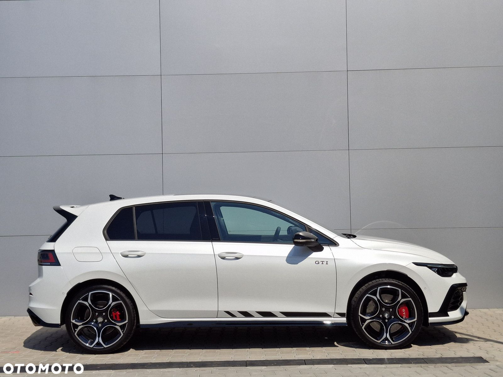 Volkswagen Golf - 6