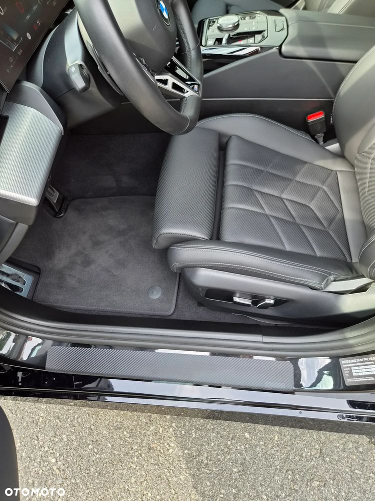 BMW Seria 5 520i mHEV M Sport - 7