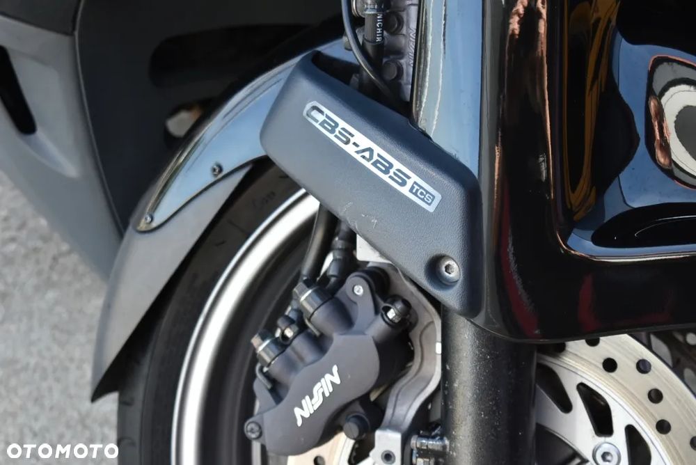 Honda ST - 29