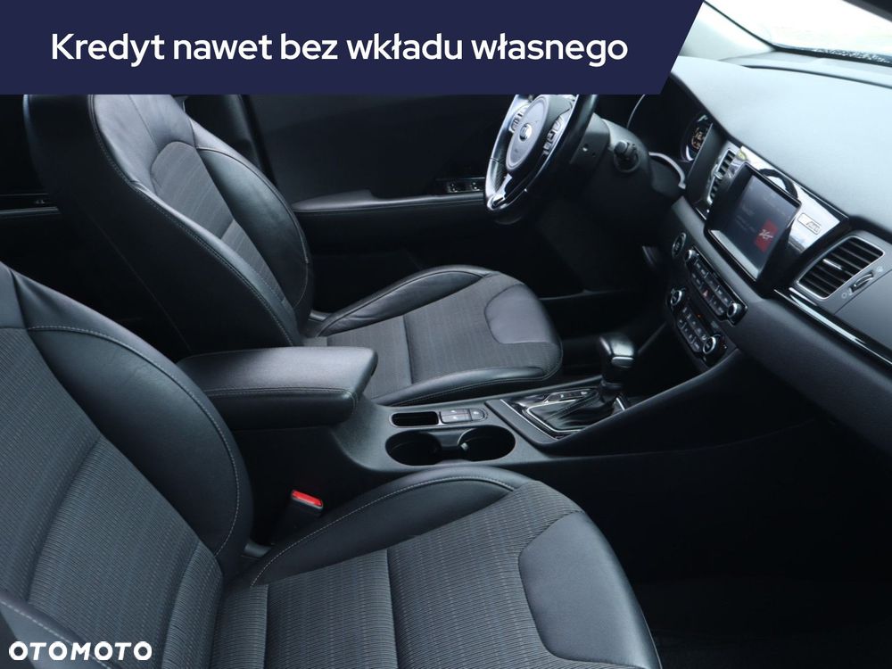 Kia Niro - 11