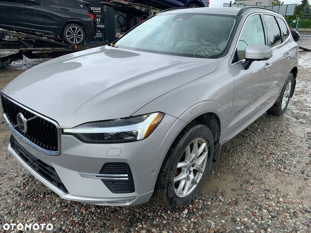 Volvo XC 60 B6 B AWD Momentum - 1