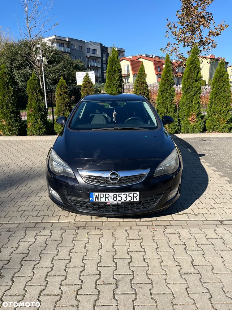 Opel Astra - 1
