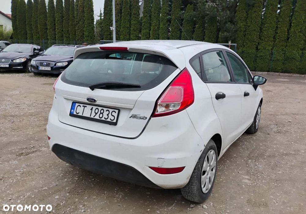 Ford Fiesta - 4