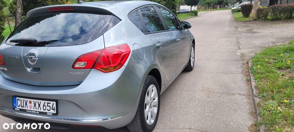 Opel Astra - 5
