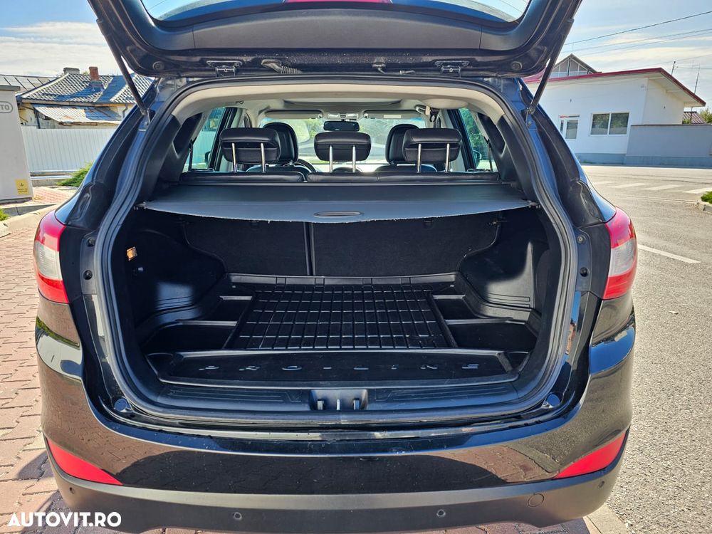 Hyundai ix35 2.0 CRDI 4WD Automatik Luxury - 2