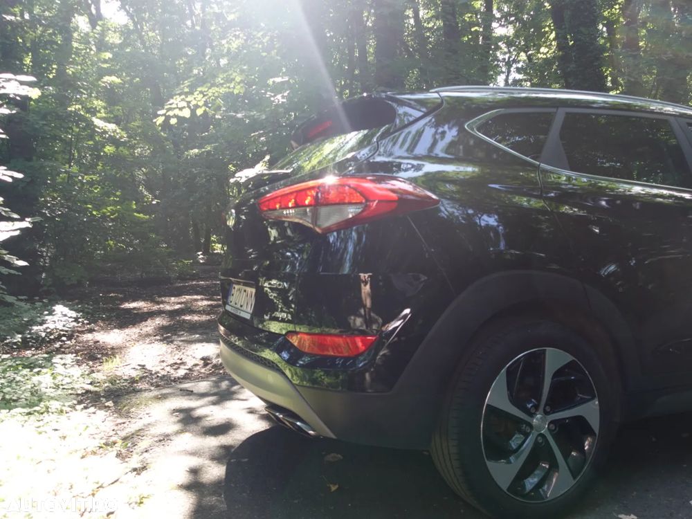 Hyundai Tucson 1.6 Turbo 4WD Premium - 9