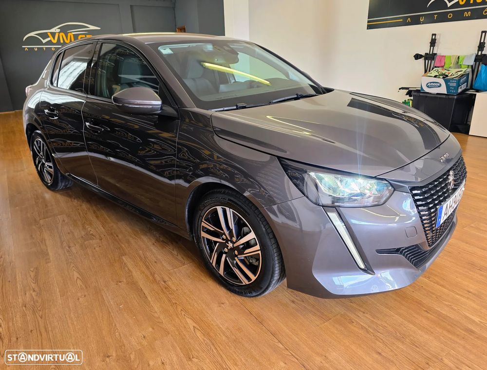 Peugeot 208 1.2 PureTech Allure - 17