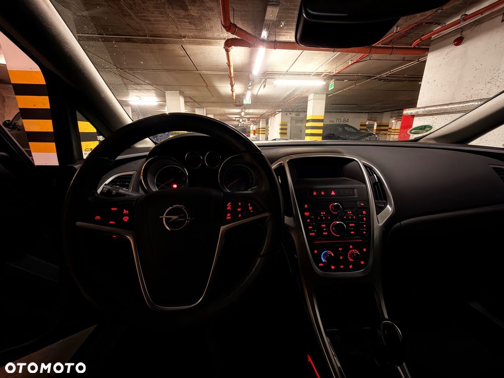 Opel Astra - 16