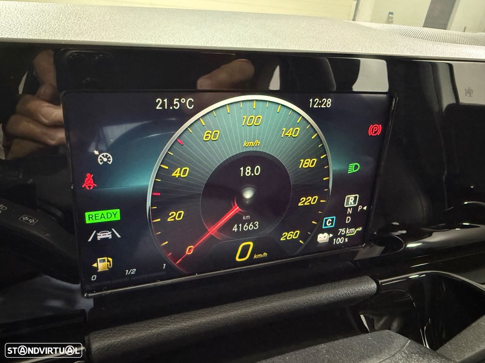 Mercedes-Benz B 250 e 8G-DCT Progressive Advanced - 32