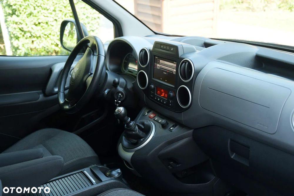 Citroën Berlingo 1.6 BlueHDi XTR S&S - 16