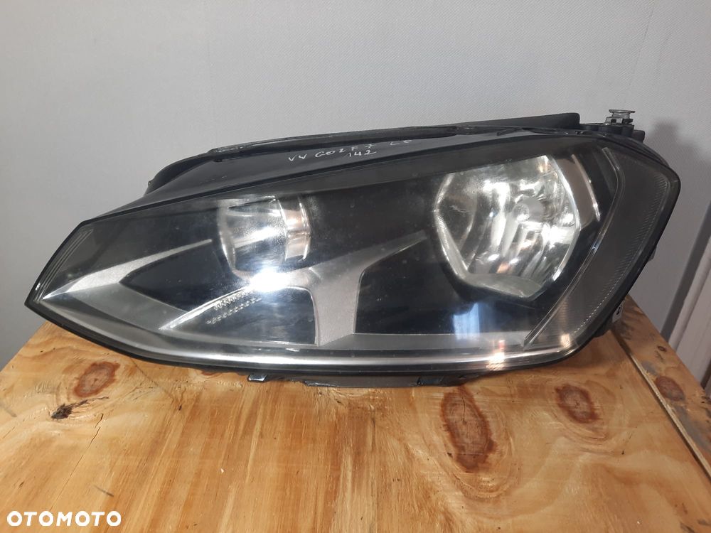 VW Golf VII 7 lampa lewy przód