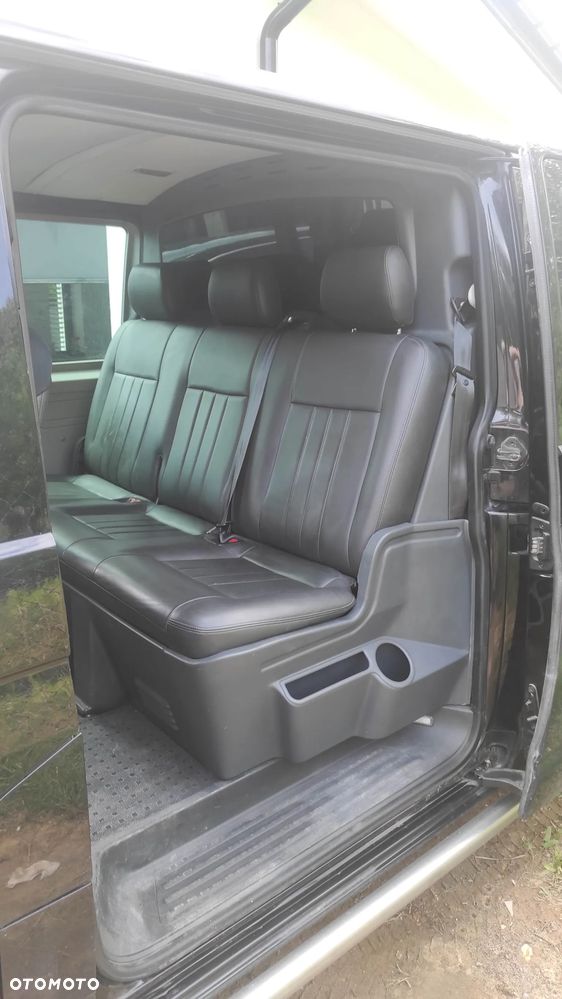 Volkswagen Transporter - 4