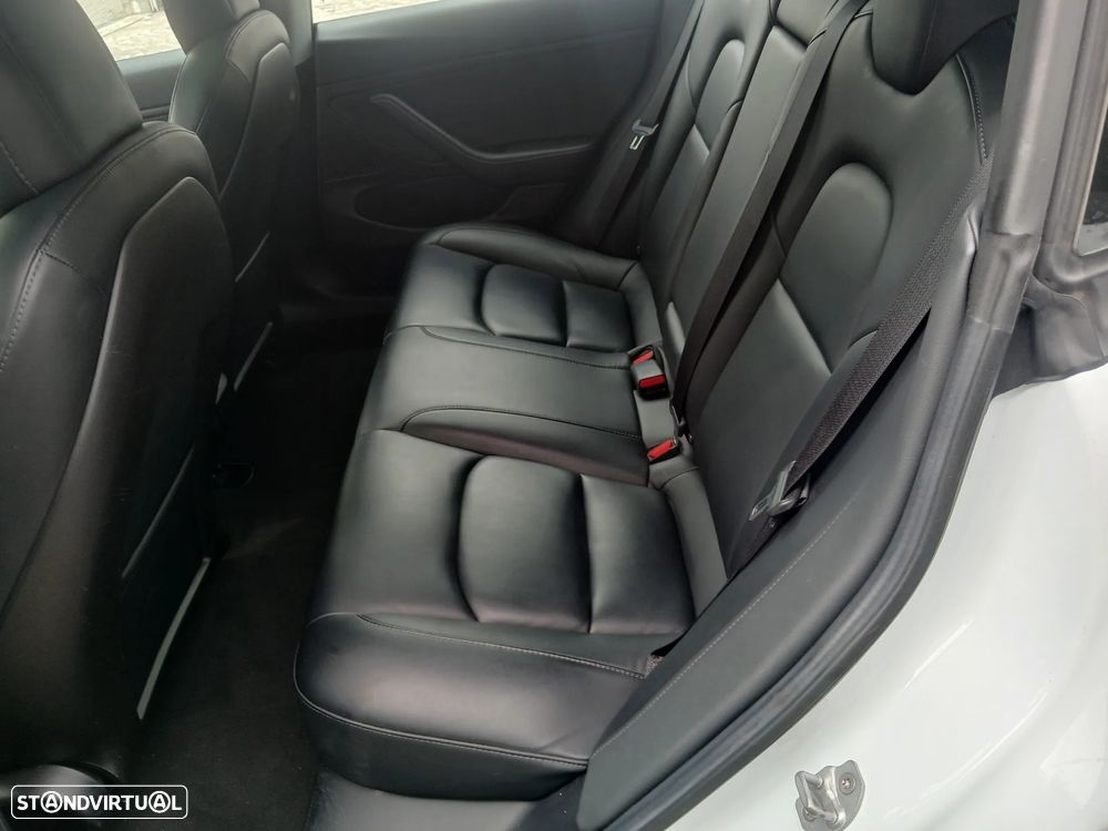 Tesla Model 3 - 22