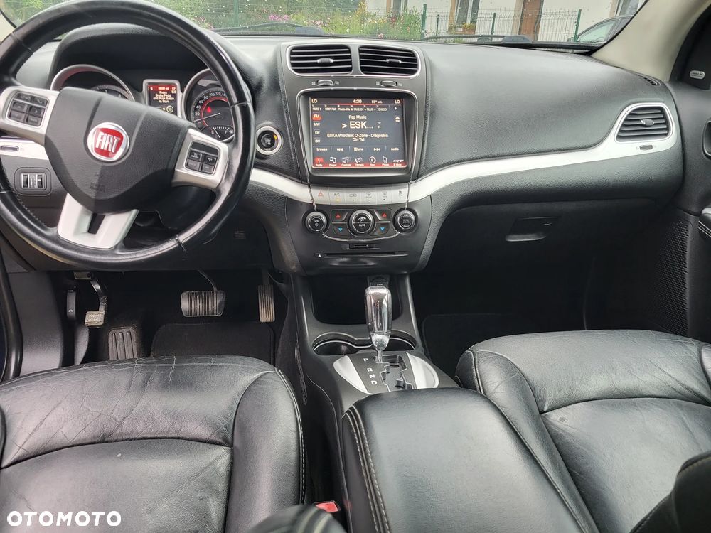 Fiat Freemont 2.0 Multijet 16V DPF Automatik Allrad Lounge - 16