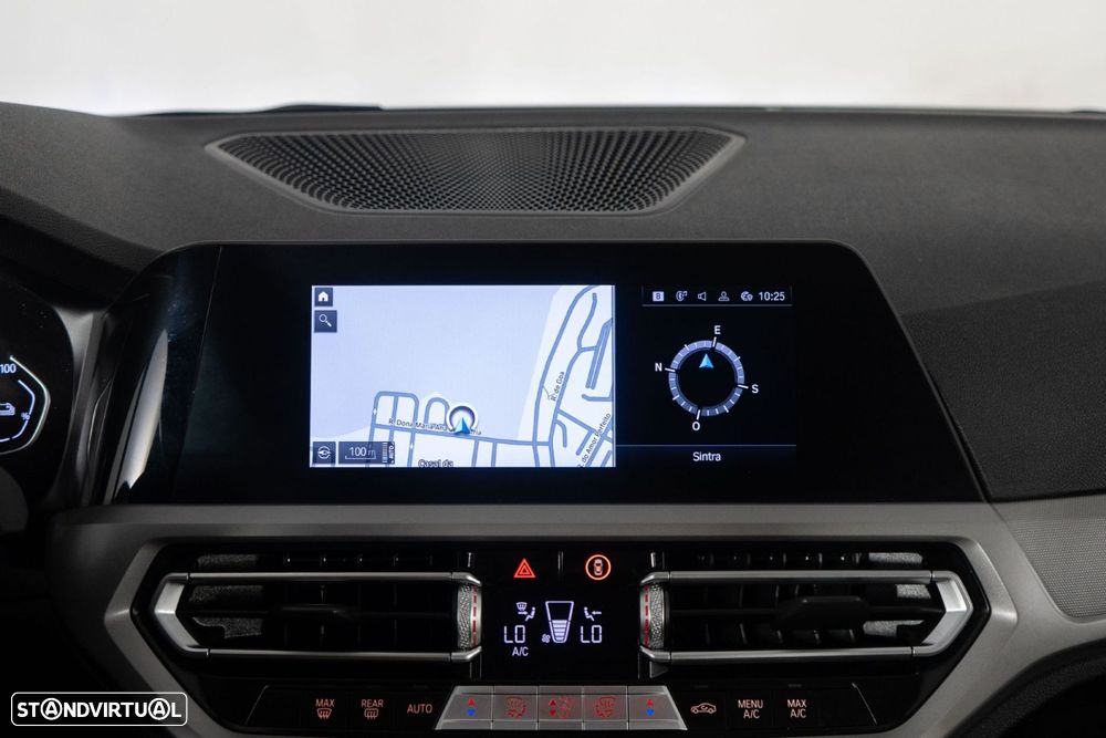 BMW 330 e Line Luxury Auto - 22