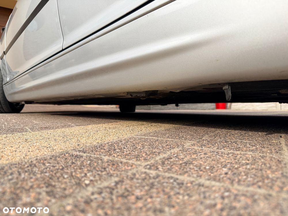 BMW Seria 3 316i - 15