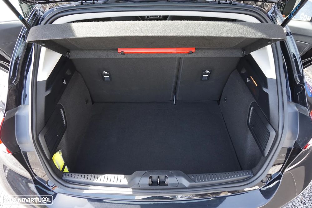 Ford Focus 1.5 TDCi ECOBlue Connected Aut. - 57