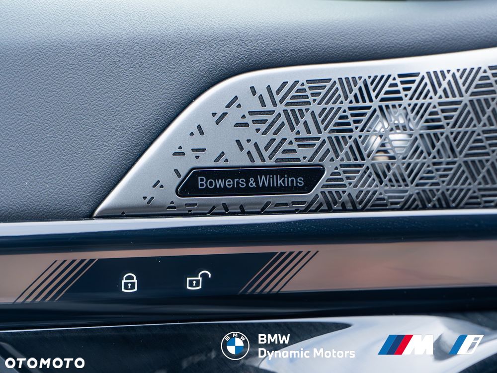 BMW Seria 5 520d xDrive Touring - 28