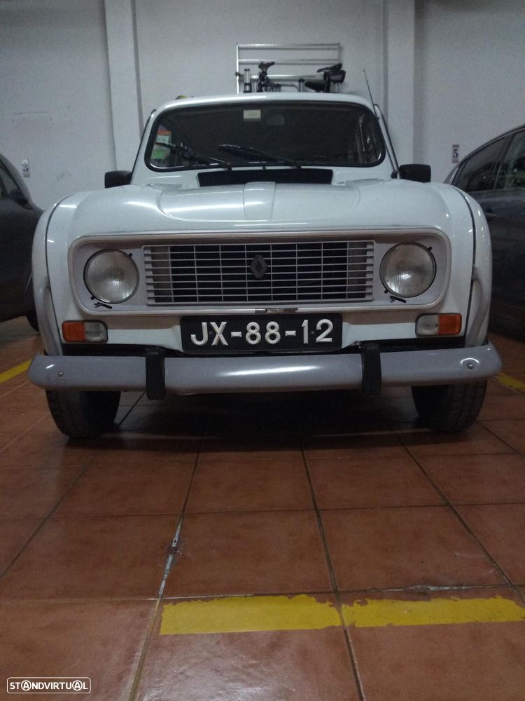 Renault 4 1.1 GTL - 3