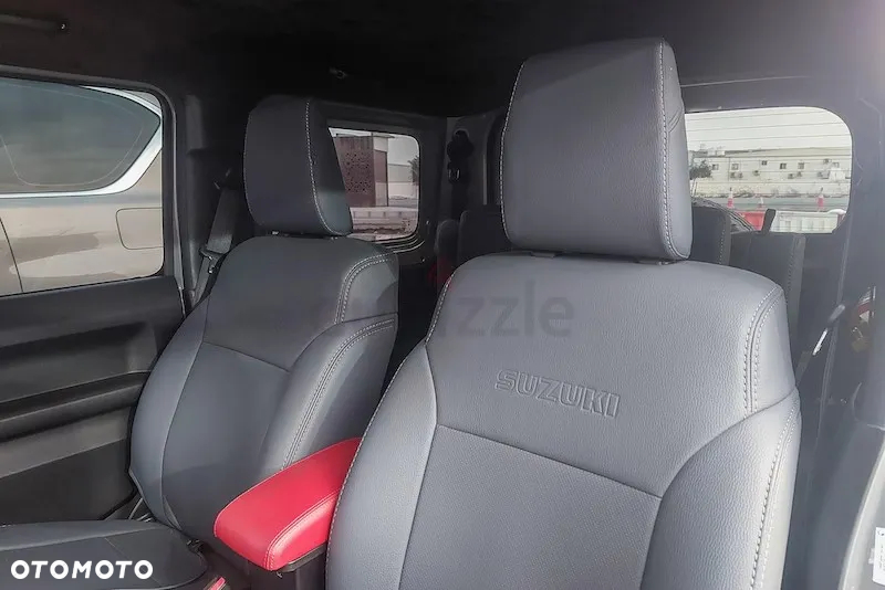 Suzuki Jimny 1.5 Elegance - 11