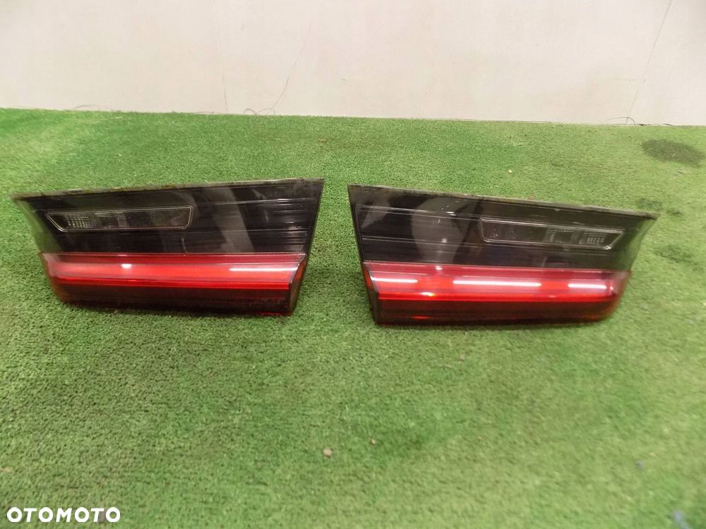 BMW G20 LAMPA PRAWA LEWA TYŁ TYLNA W KLAPE 7495090 7495089 USA - 1