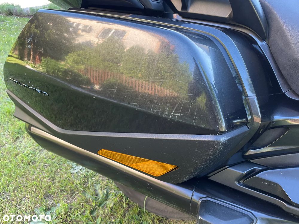 Honda GL - 8