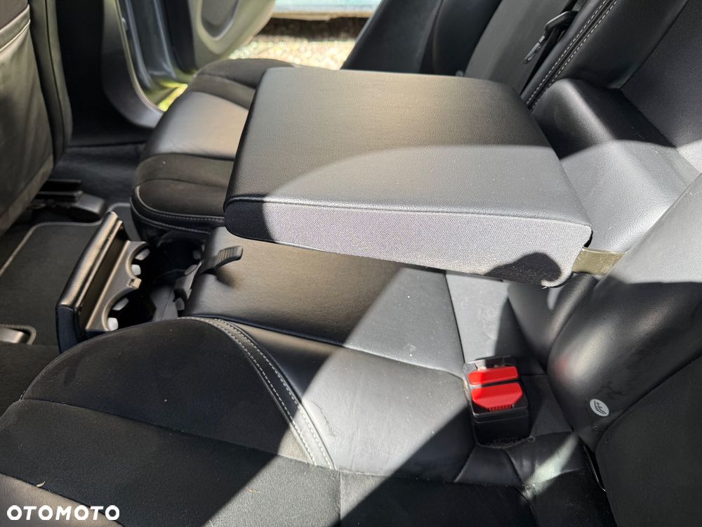 Volvo V40 D2 RDesign - 32