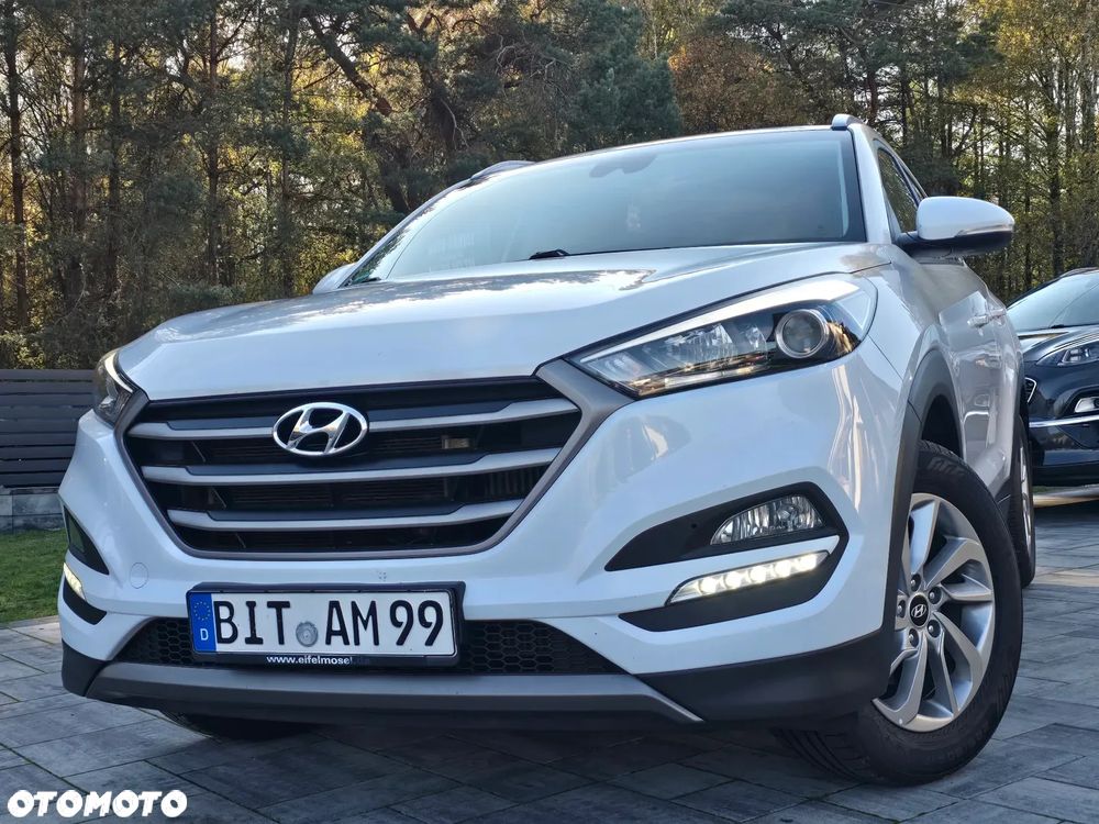 Hyundai Tucson 1.7 CRDI BlueDrive Style 2WD - 2