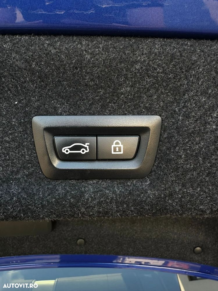 BMW Seria 3 320d xDrive AT - 16