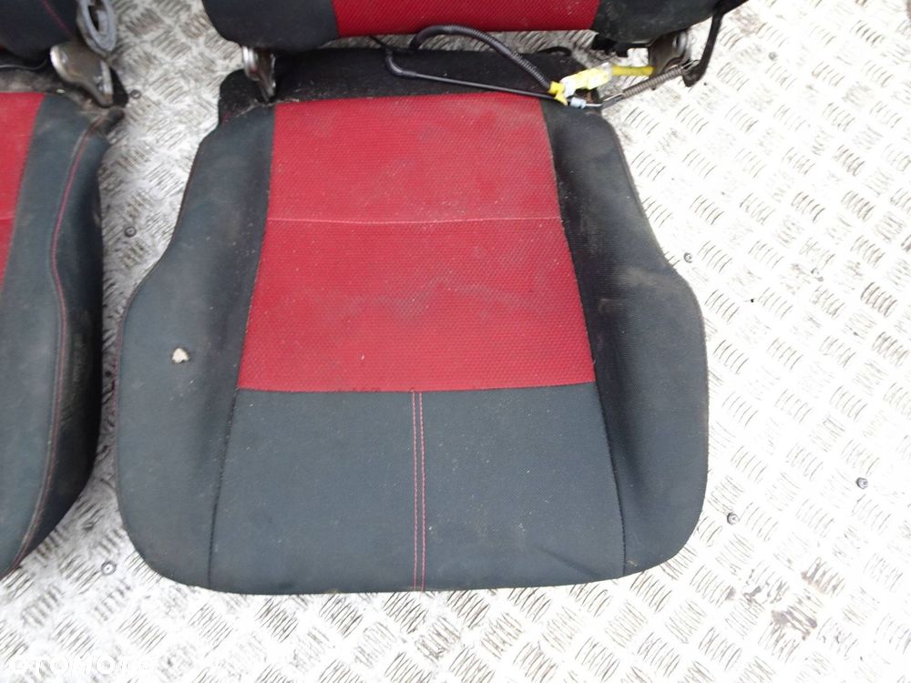 poszycie foteli przód suzuki swift mk6 sport - 2