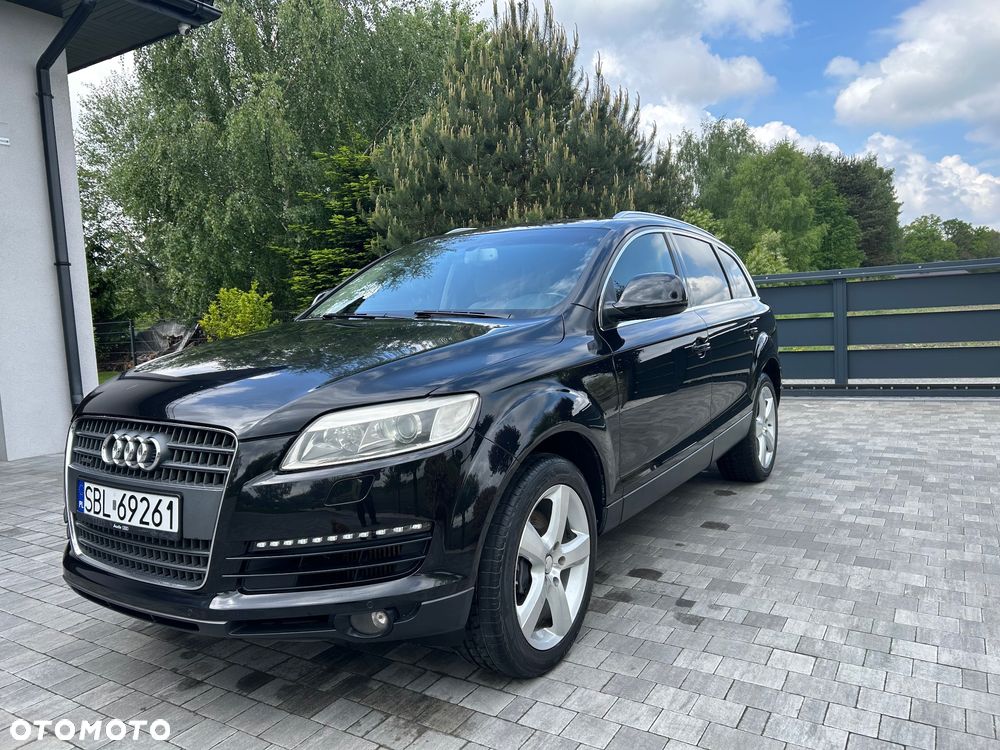 Audi Q7 - 4