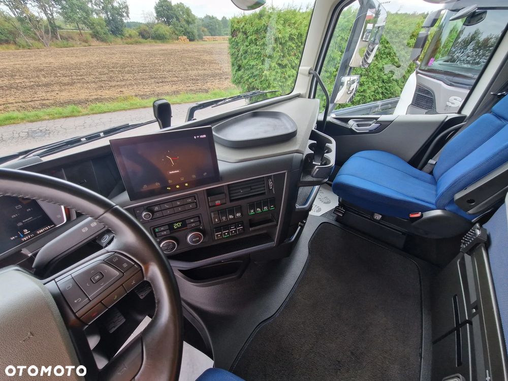 Volvo FH500 I-PARK COOL OSŁONY MIĘDZYOSIOWE - 22