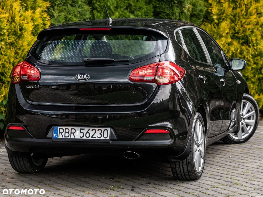Kia Ceed 1.6 GDI Spirit - 4