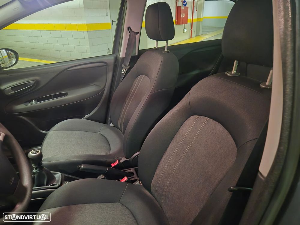 Fiat Punto 1.2 Easy S&S - 24