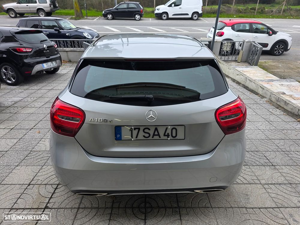 Mercedes-Benz A 180 d Urban - 26