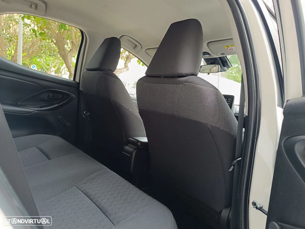 Toyota Yaris 1.5 HDF Exclusive - 28