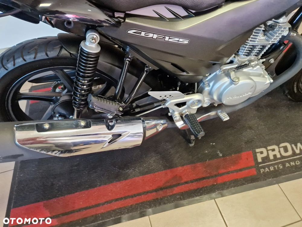Honda CBF - 15